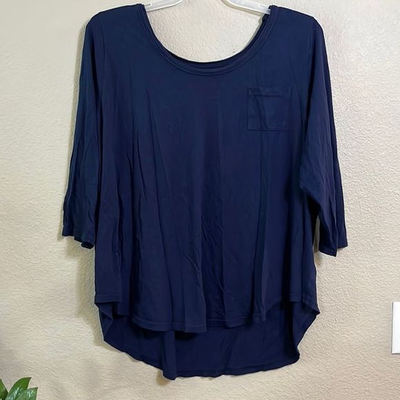 Lane Bryant Tops - Lane Bryant 22/24 mid sleeve hi-low tee shirt